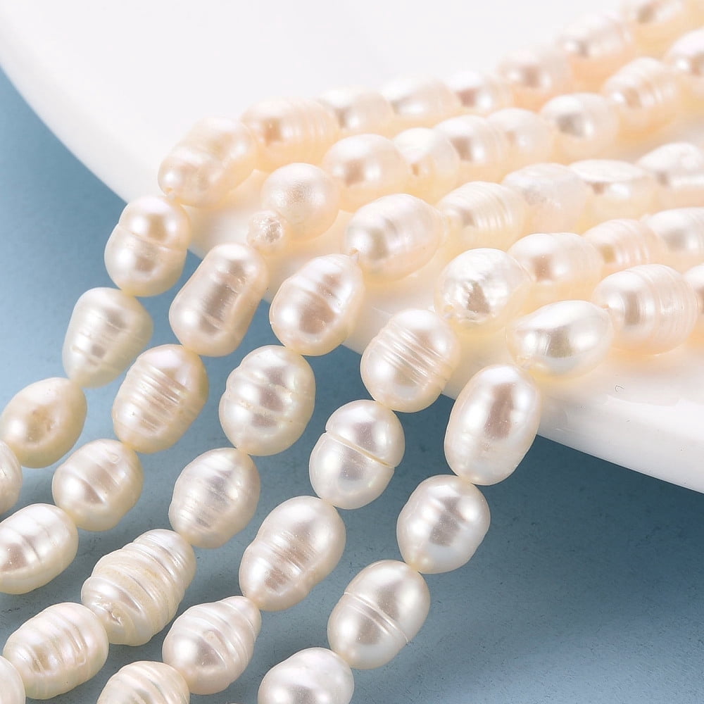 10Strand Natural Cultured Freshwater Pearl Beads Strands Rice Seashell Color 7~9x6~7mm Hole: 0.5mm about 22~23pcs/strand 7.09''(18cm)