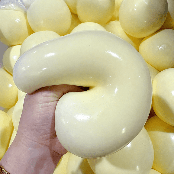 10cm Giant Mochi Squishies Toy, Super Soft Slow Rising Stress Relief Squeeze Toy, Large Flowing Creamy Texture Sensory Toy, Cute Food-Shaped Decompression Toy