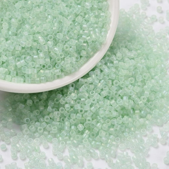 10gs Cylinder Seed Beads Frosted AB colors Round Hole Uniform Size Pale Green 2x1.5mm Hole: 0.8mm about 888pcs/10g Green