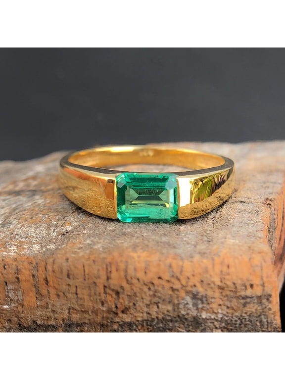 10k Solid Gold Ring Emerald Engagemnt Ring for men Emerald cut Gemstone Ring wedding gift Ring for Woman