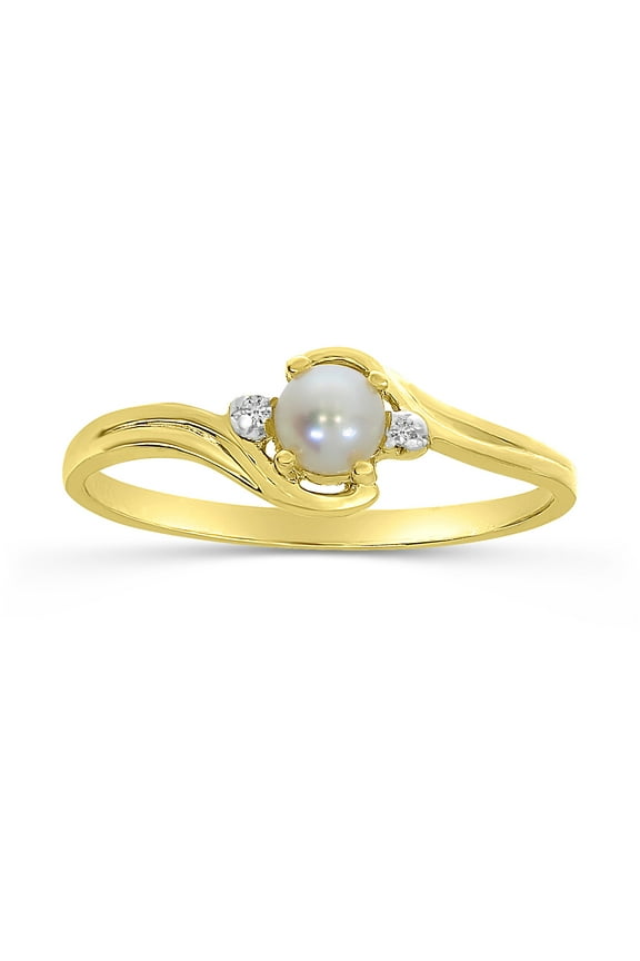 10k Yellow Gold Freshwater Cultured Pearl And Diamond Ring