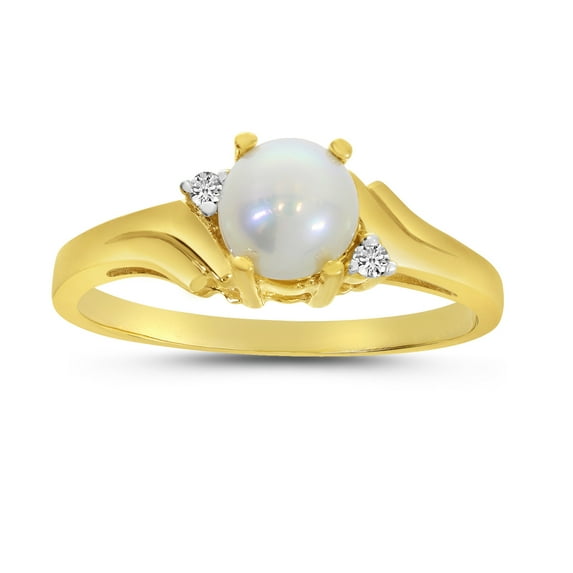 10k Yellow Gold Freshwater Cultured Pearl And Diamond Ring
