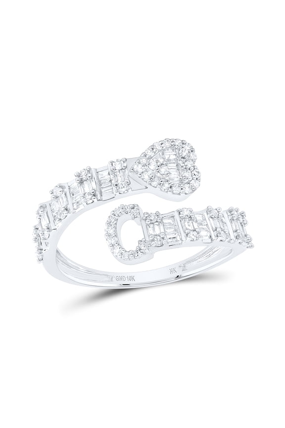 10kt White Gold 1/2 Cttw Natural Diamond Fashion Initial "C" Ladies Heart Cuff Wedding Engagement Anniversary Ring, Women Size: 5-9