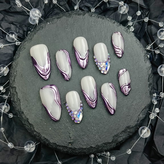 10pcs Artisan-Made Y2K Fake Nails - Original Design Purple & White Press-Ons with Diamond & Gem Details, Shimmer Gradient Retro Decorative Nail Sets for Stylish Looks