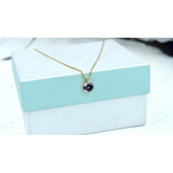 11 Carat Alexandrite Pendant For Women 925 Silver Alexandrite Solitaire Necklace Statement Pendant Color Changing Gemstone Pendant