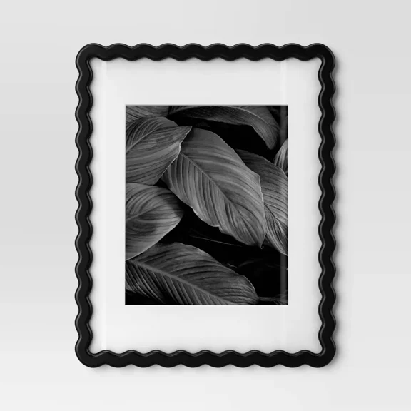 11"x14" Wavy Shape Picture Frame Black