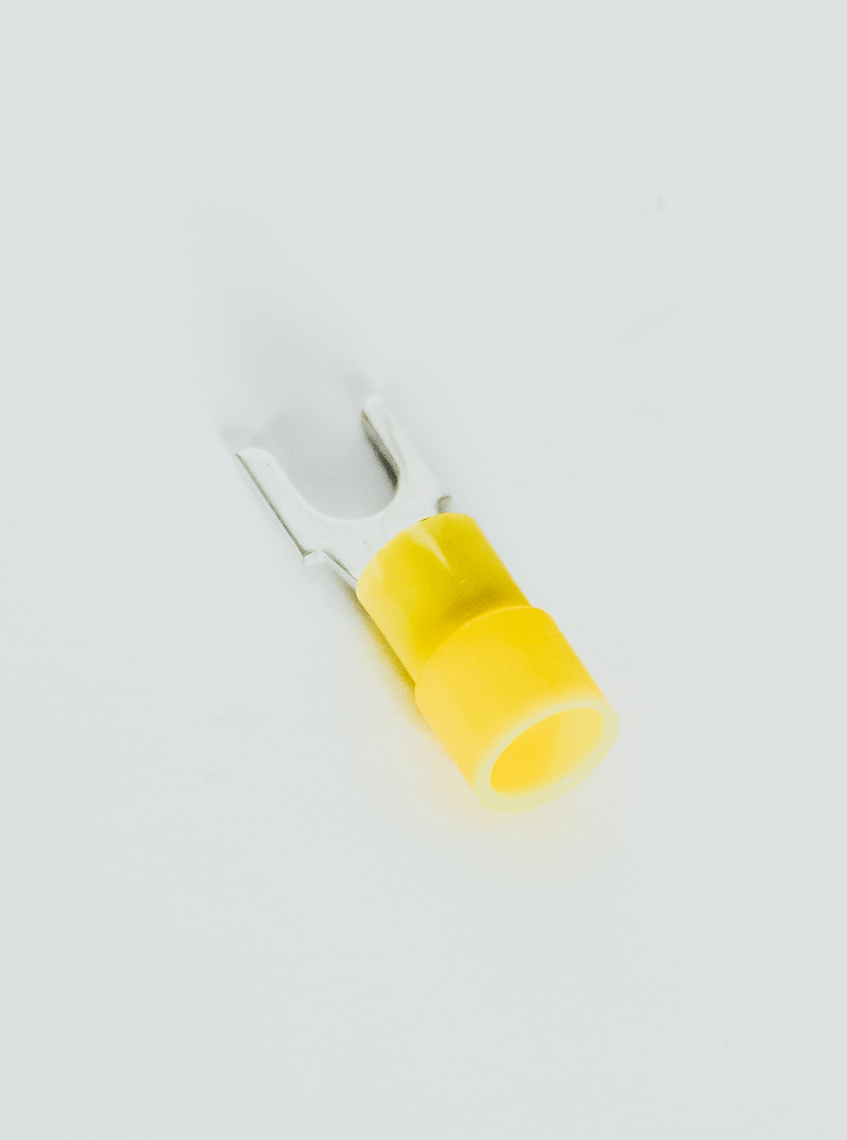 12-10 Awg Vinyl Insulated #10 Block Spade Terminal (100/Pkg)