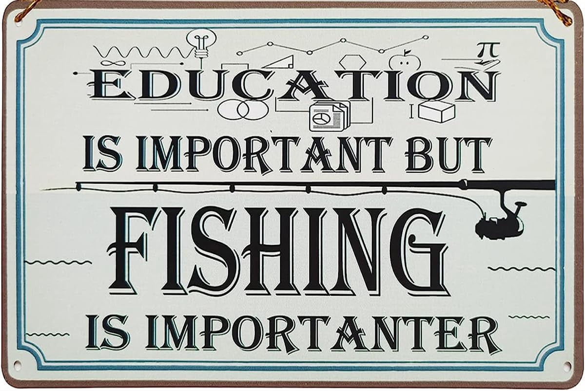 Panneau Métal Déco Putuo Decor "But Fishing Is Importanter" - 30,5x20,3 Cm - Maison De Lac