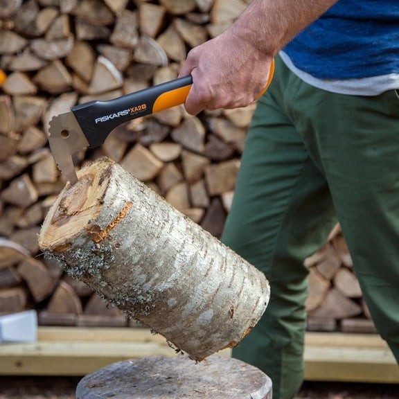 12" Hookaroon - Non-Slip Grip Handle with Pointed, Angled Blade - Landscaping Tool for Rotating, Dragging, Stacking Logs - Black/Orange