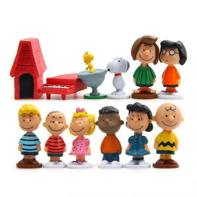 12 Pcs Cartoon Character ,Red House and Dog Set 2 Inch Mini Action