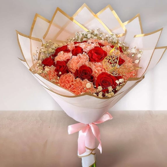 12 Roses + Carnation
