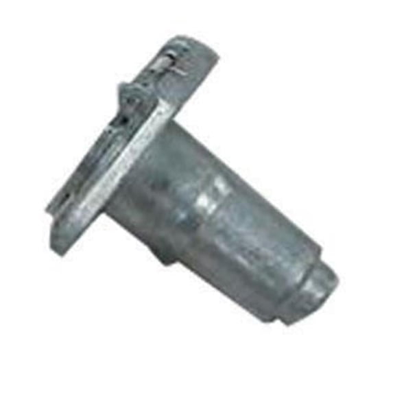 12720 Tow Wiring 6-Way Socket With Boot Bulk