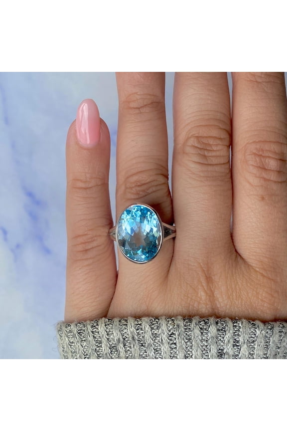 12x16 mm Blue Topaz Ring / 925 Silver BIG Gemstone Ring / Rhodium vermeil / December Birthstone / Gifts for her / Stackable Promise Ring