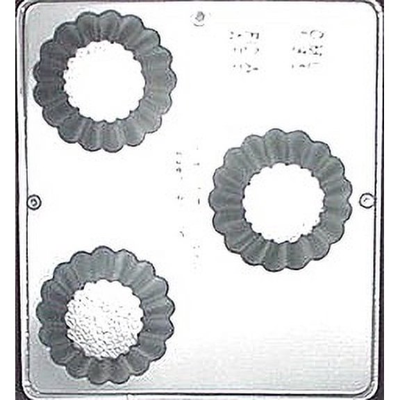 131 Small Scalloped Dessert Shell ChocolateCandy Mold