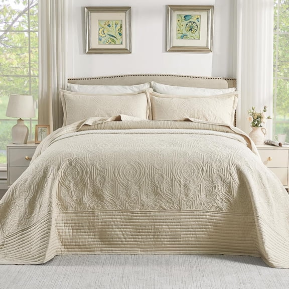 132 x 120 Alaska King Quilt Beige, Oversized King Bedspread, 3 Piece Soft Microfiber Lightweight Super Large Thin Comforter Bedding Set, Vintage Boho Striped Pattern Summer Coverlet