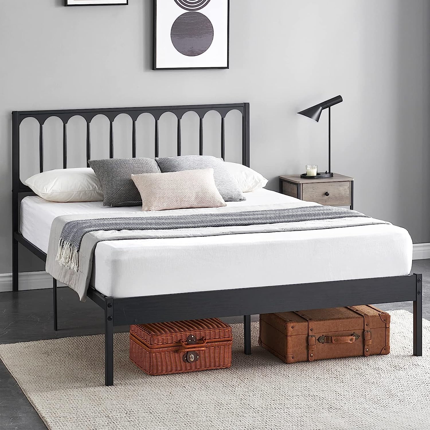 Bed foundation 2024 with headboard