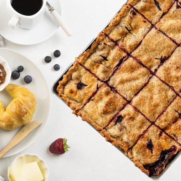 14 x 18 Inch Aluminum Half Sheet Baking Pan, Heavy-Duty Cookie Sheet for Oven Baking, Thick Rust-Resistant Baking Tray for Cookies, Roasting & Pastries, Silver