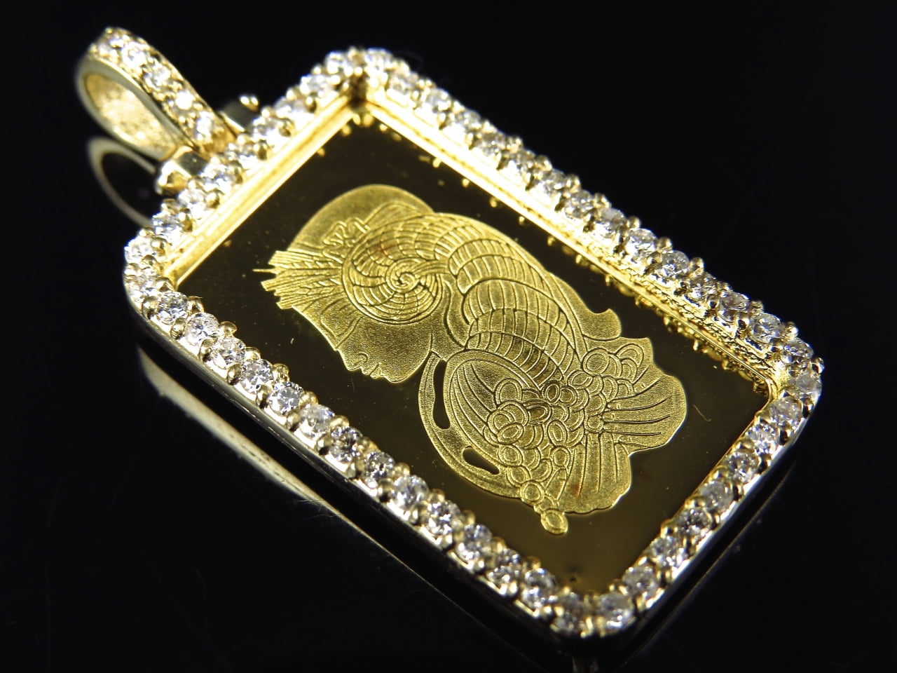 Buy Gold Bullion Bar Credit Suisse 5 Gram Pendant in 14K Gold Rope Frame  Online | Arnold Jewelers