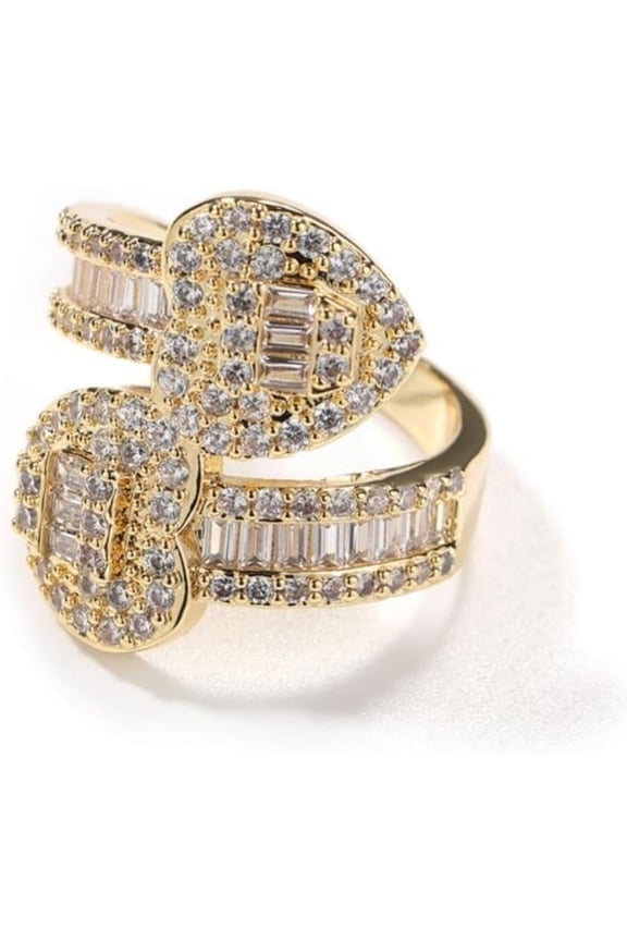 14K Gold Heart Moissanite Ring, Modern Style Women's Band, Ideal for Everyday Wear and Special Occasions