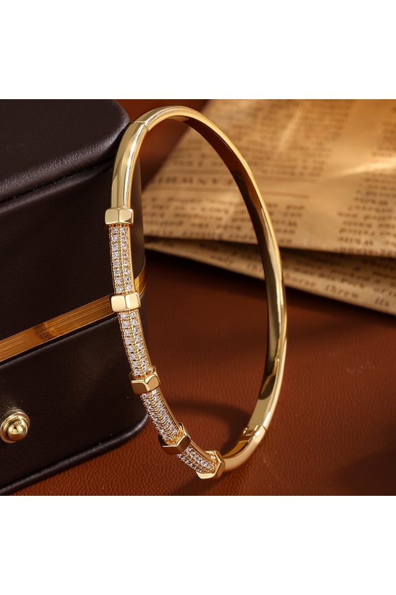 14K Gold Screw Nail Heads Bracelet Bangle Inlaid with Shiny Zircon Luxurious Women Wedding Party Jewelry