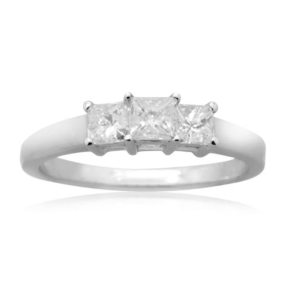 14K White Gold 0.75 CTTW Three Stone Diamond Ring