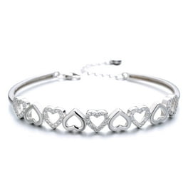 ブレスレット GUCCI Sterling Silver Double G Ladies Bracelet, Size 18 Gucci Marmont Double G Silver Flower Bracelet, Size 17