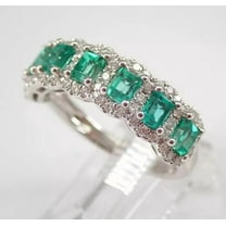 14K White Gold Plated 2.10Ct Round Cut Simulated Diamond Women's Wedding Ring