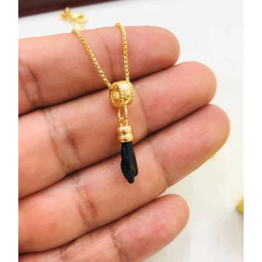 14k Gold Azabache Hand Charm – Black Acrylic Dangle, US Made