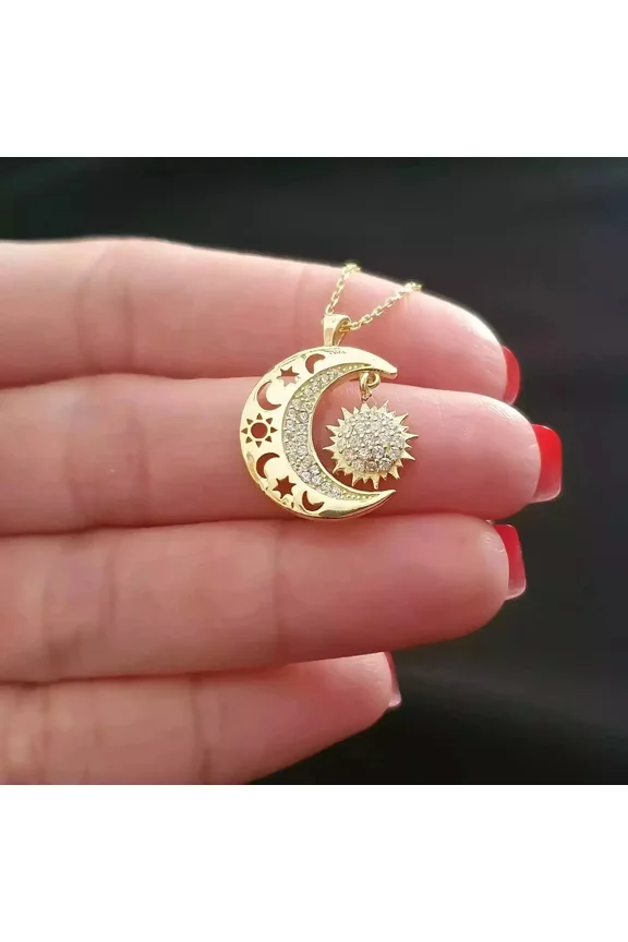 14K Yellow Gold Plated 1.50Ct Round Cut Simulated Diamond Women's Valentine Moon Pendant 925 Silver