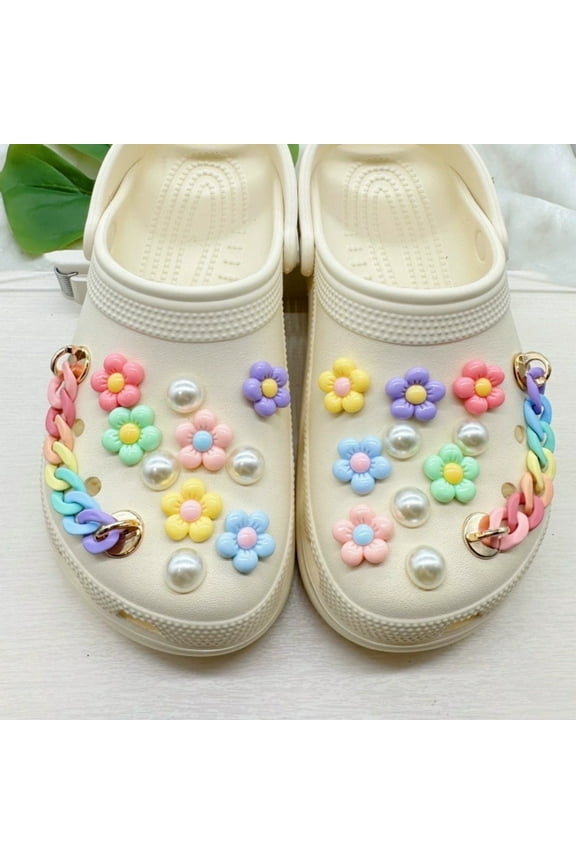 14PCS Flower Shoe Charms for Clog Sandals Bracelets Accessories Decoration, Summer Cute Daisy Shoes Charm for Adults Women Birthday Party Favor