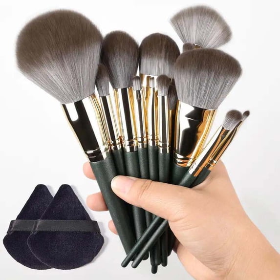 14Pcs Makeup Brushes Soft Fluffy Cosmetic Powder Eye Shadow Foundation Blush Blending Beauty Make Up Brush With Powder Puff Idea Green Powder Puff