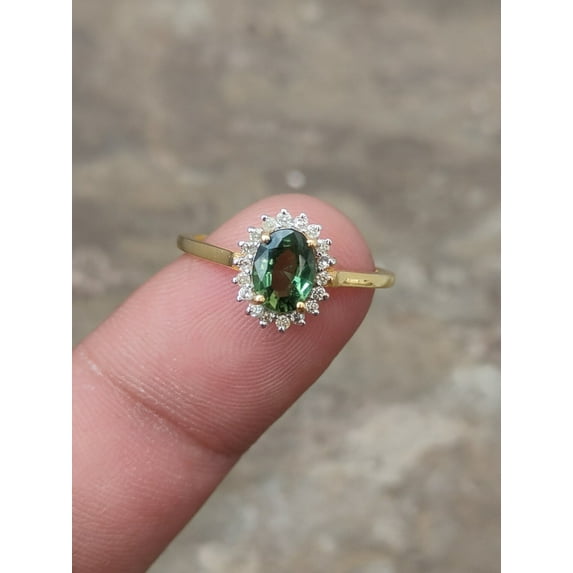 14k Solid Yellow Gold Green Sapphire With Diamond Wedding Woman Ring