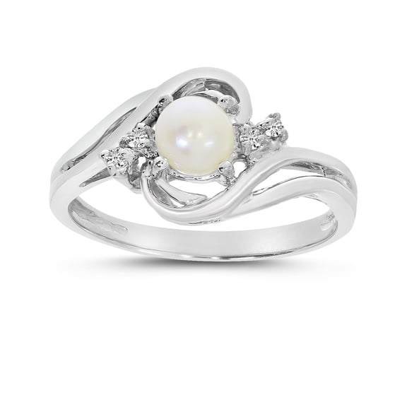 14k White Gold Freshwater Cultured Pearl And Diamond Ring