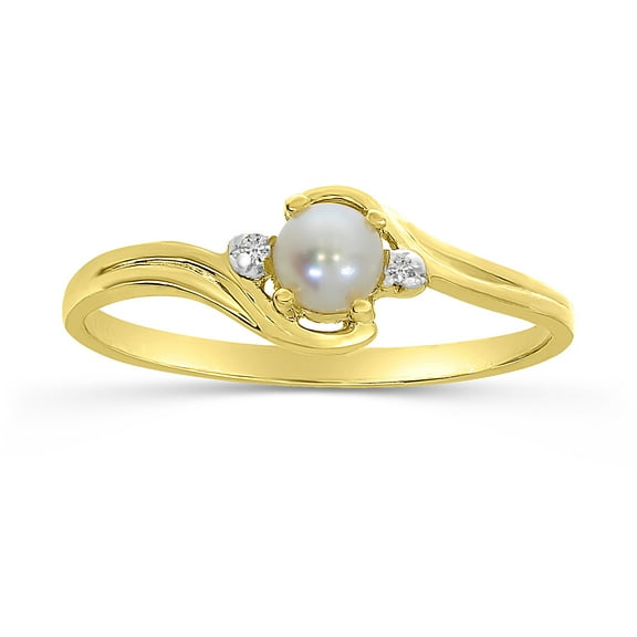 14k Yellow Gold Freshwater Cultured Pearl And Diamond Ring
