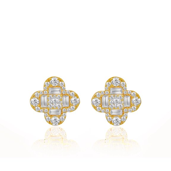 Diana M 14Kt Yellow Gold Diamond Clover Stud Earrings Containing 0.78 Cts Tw (Fg Vs Si)