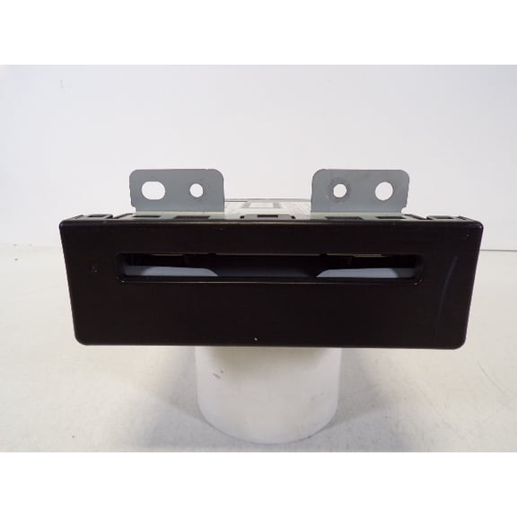 Pre-Owned 15-16 Chevrolet Suburban 1500 Audio Disc CD Player OEM LKQ - Verify Specific Vehicle Fitment In Description - (Good)