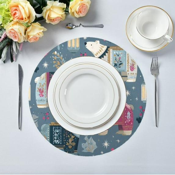 15.4" Round Placemat Set of 4 Polyester Fabric Place Mats Non-Slip Dining Kitchen Table Mats for Kitchen Party Decor Polar Bear Pattern
