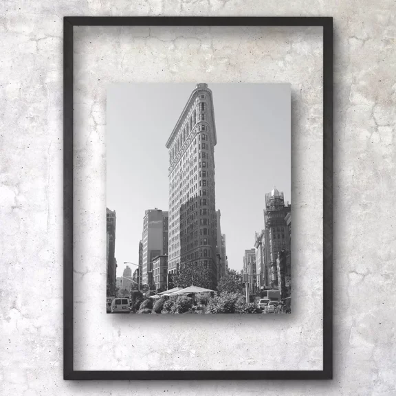 15.5"x11.5" Float Thin Metal Gallery Wall Frame Black