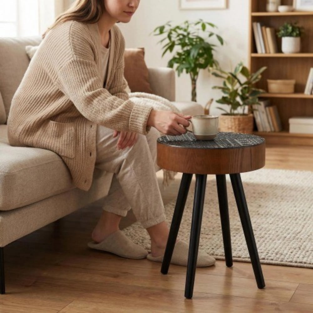 15.7" Round Drink Table, Small Wooden Side Table with Solid Wood Legs, Mid-Century Modern Accent Table for Living Room, Bedroom, Sofa, Black & Brown