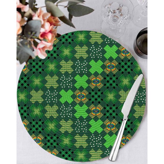 15 Inch Round Placemats Set of 4, Saint Patrick's Day Non Slip Heat Insulation PP Table Mats, Country Green Plaid Shamrock Clovers Washable Place Mats for Kitchen Dining Party Table Decor
