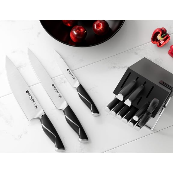 15-Piece Kitchen Knife Set with Block and Sharpener - Full Tang High Carbon Stainless Steel Chef Knife Set - Black Handle Professional Cutlery Collection for Home Cooking