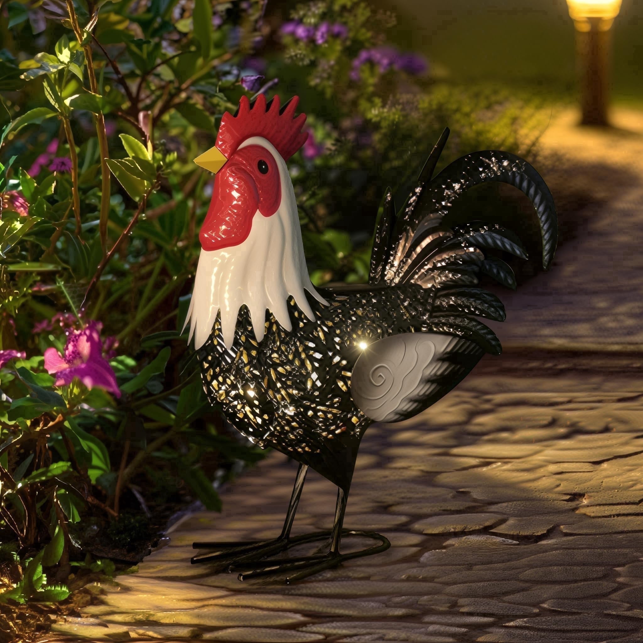 Metal Rooster Garden Decor — 15" Solar-Powered Outdoor Garden Statue, Metal Chicken Yard Art for Outdoor Porches, Patios, and Backyards