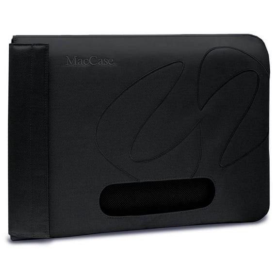 15 in. MacBook Pro Nylon Sleeve (Black)