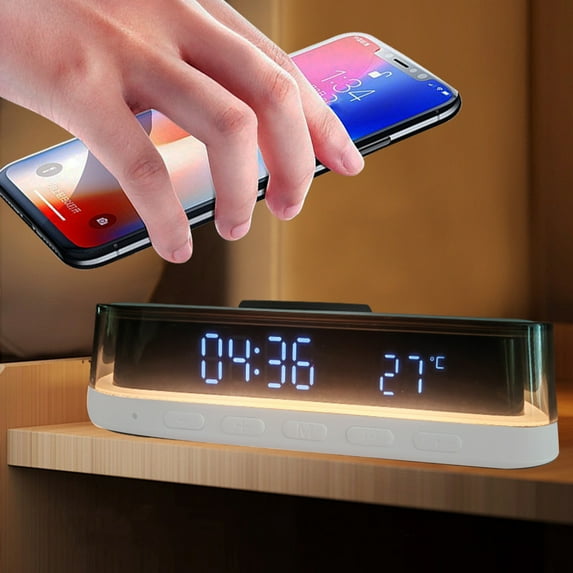 15W Fast Wireless Charger with Digital Alarm Clock, Temperature Display and LED Night Light, Smart Alarm Clock Suitable for Teens and Adults