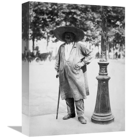 16 in. Paris, 1899-1900 - Fort De La Halle - Market Porter Art Print - Eugene Atget