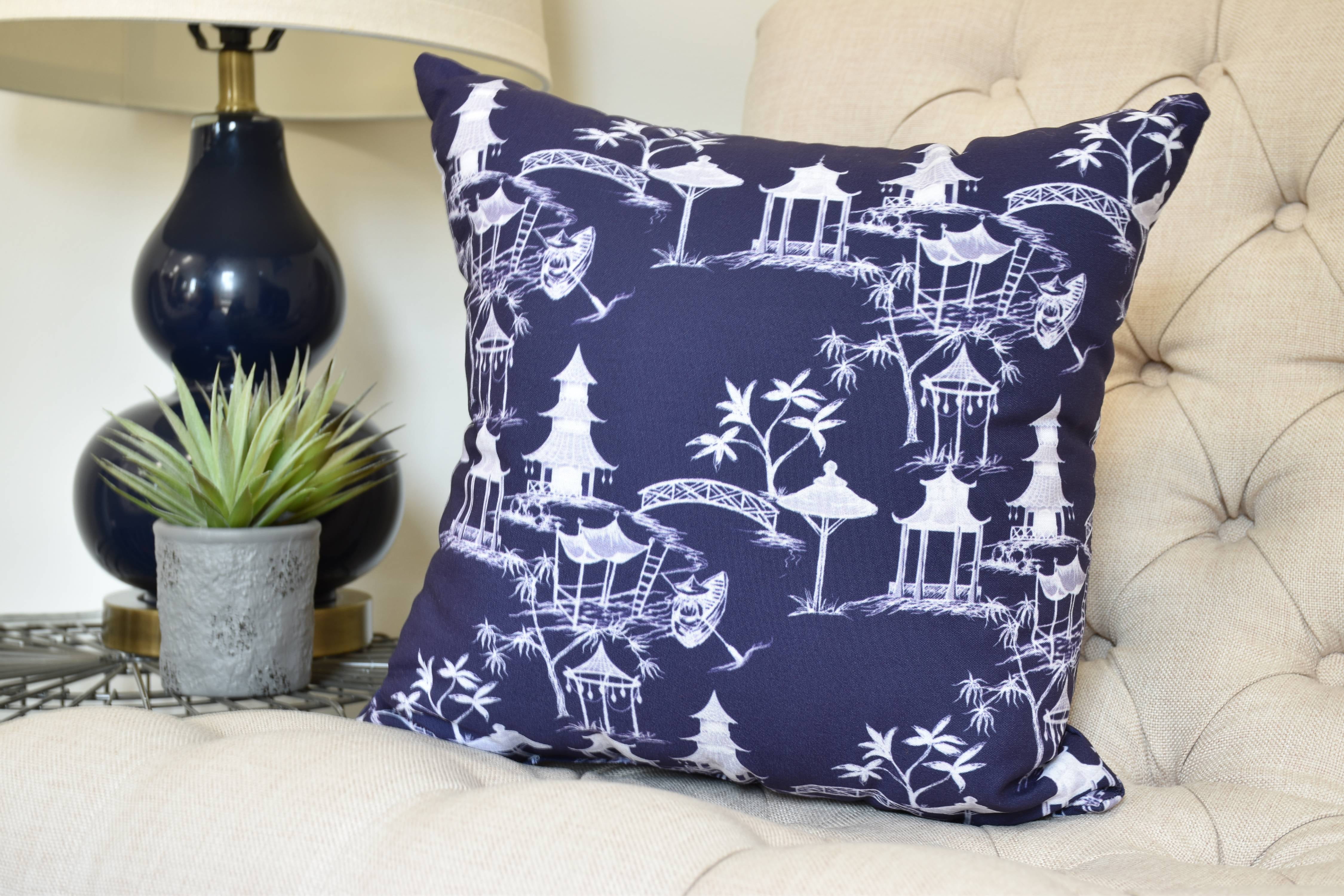 16 x 16 inch, Chinapezka Floral Print Pillow, Navy Blue