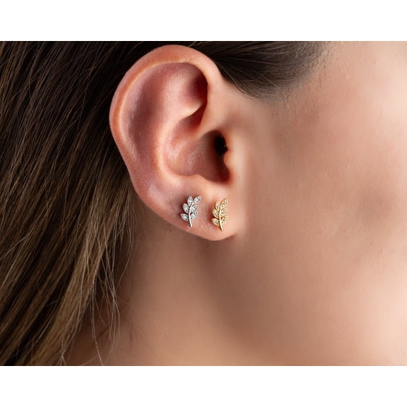 16G/18G/20G G23 Titanium Push in Leaf Flat Back tragus stud, threadless earring, cartilage conch earring, helix piercing, CZ nap earring