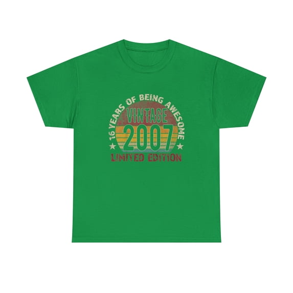 16th Birthday Gift Boy Vintage 2007 16 Years Old Retro Style T-Shirt