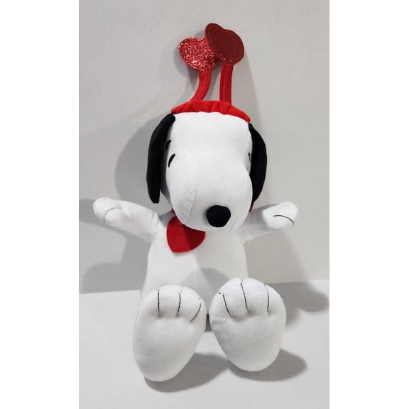 17 Inch Peanuts Snoopy with Hearts Valentines Day Plush