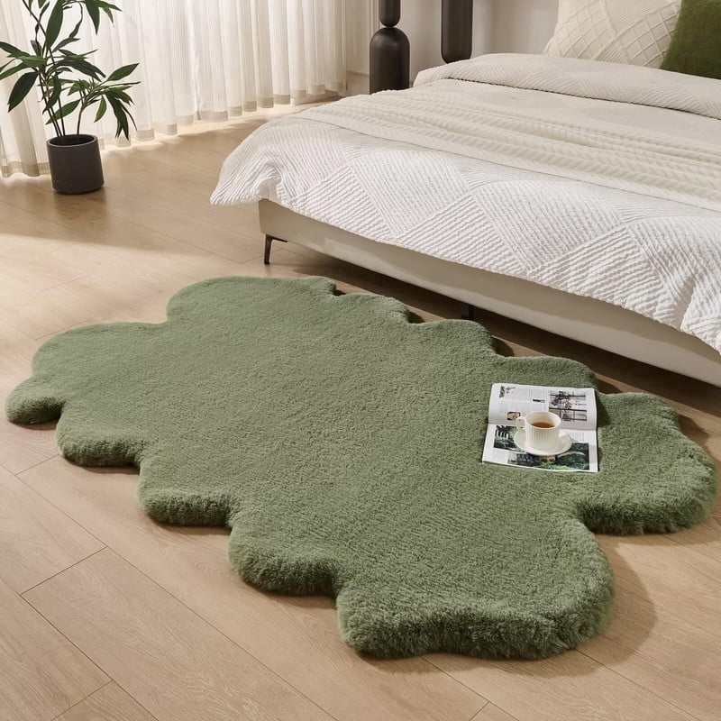 1700GSM Fuzzy Faux Sheepskin Fur Area Rug,Extra Soft Faux Fur Mat,Fluffy Shaggy Fur Rug for Bedroom Living Bedside Rug Room Decor-Sage Green, 2 x3 ft